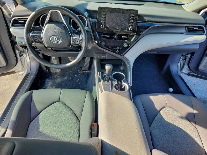 Фото 8 - TOYOTA CAMRY