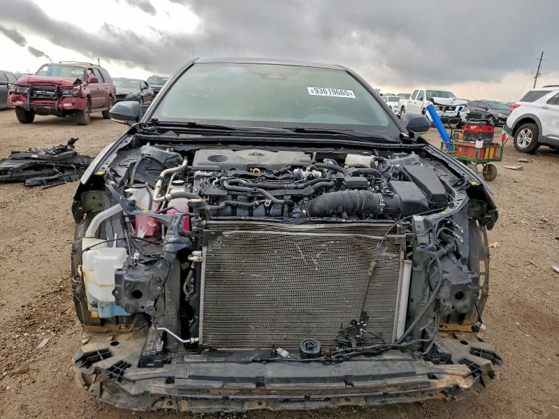 Фото 5 - TOYOTA CAMRY