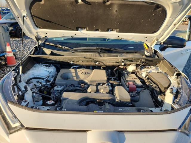 Фото 12 - TOYOTA RAV4