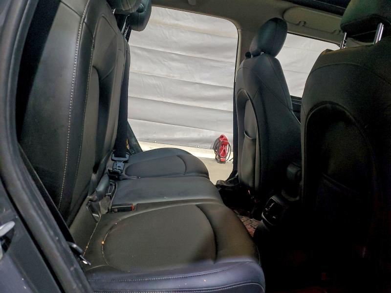 Фото 10 - MINI COOPER