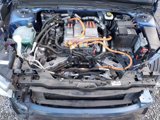 Фото 12 - VOLVO XC40