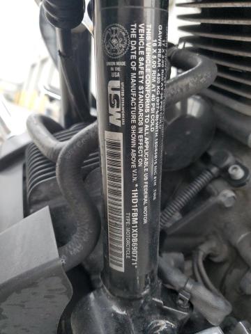 HARLEY-DAVIDSON FL 2013