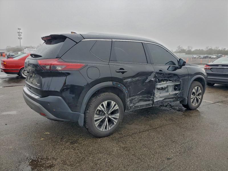 Фото 3 - NISSAN ROGUE