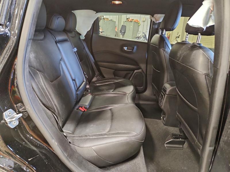 Фото 11 - JEEP COMPASS