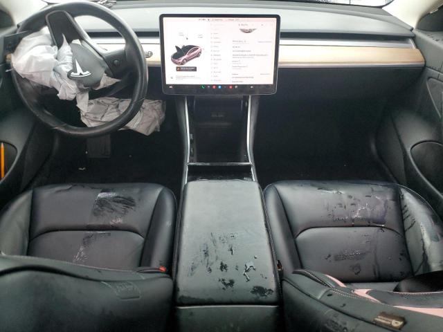 Фото 8 - TESLA MODEL 3