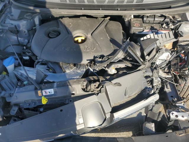 Фото 11 - HYUNDAI ELANTRA