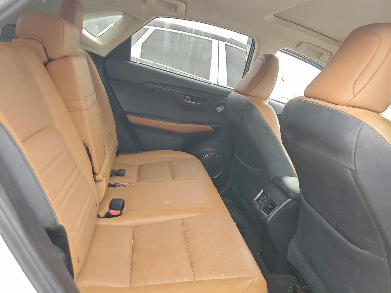 Фото 11 - LEXUS NX