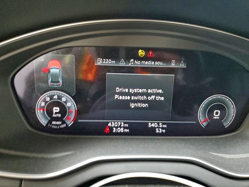 Фото 9 - AUDI Q5