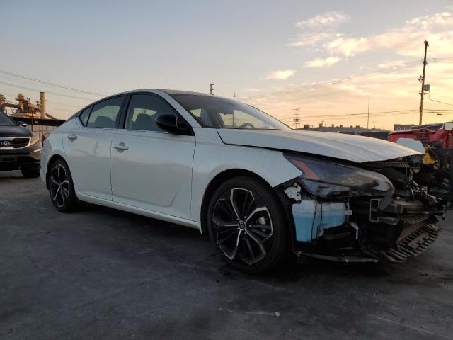 Фото 4 - NISSAN ALTIMA