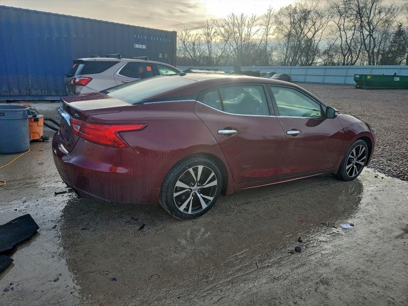 Фото 3 - NISSAN MAXIMA