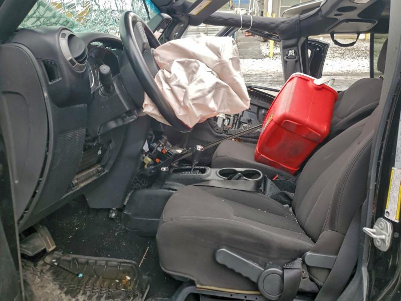 Фото 7 - JEEP WRANGLER