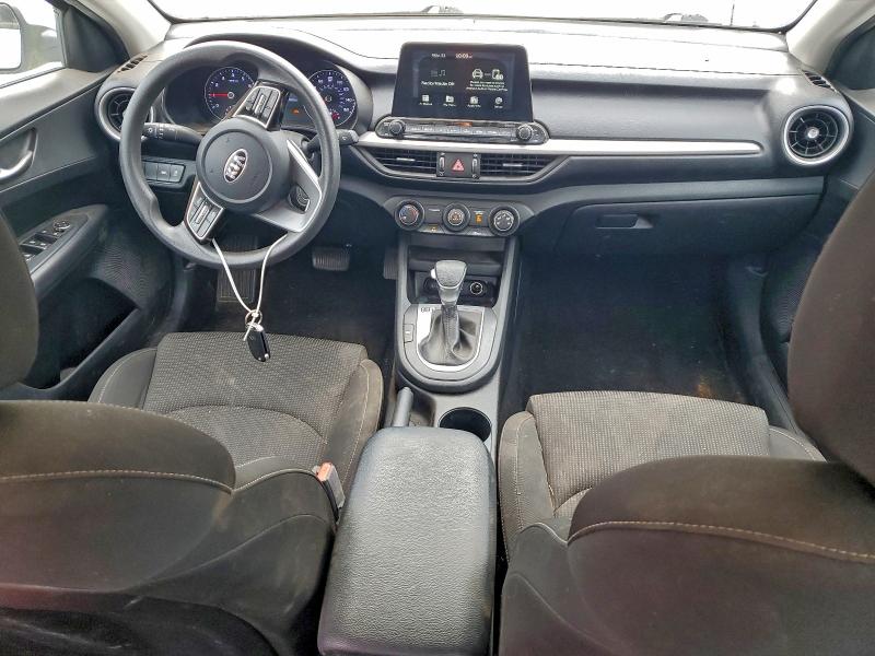 Фото 8 - KIA FORTE