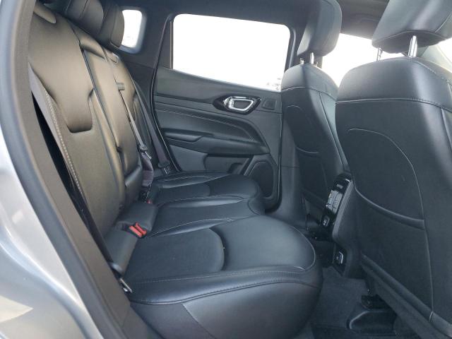 Фото 11 - JEEP COMPASS