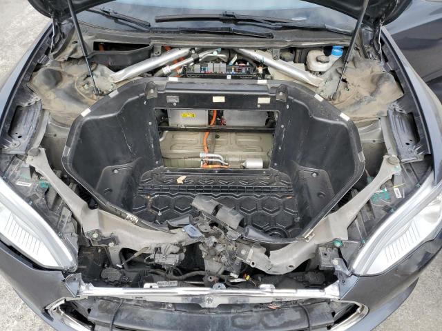 Фото 11 - TESLA MODEL S