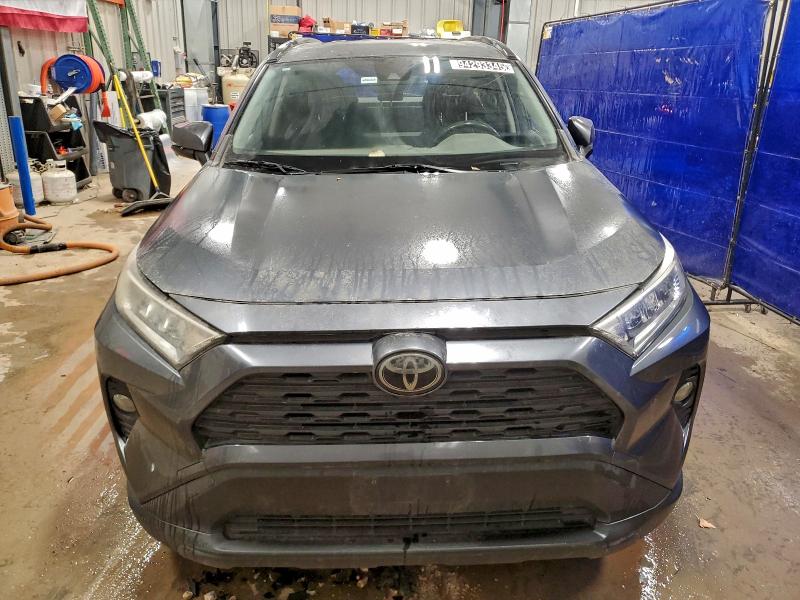 Фото 5 - TOYOTA RAV4