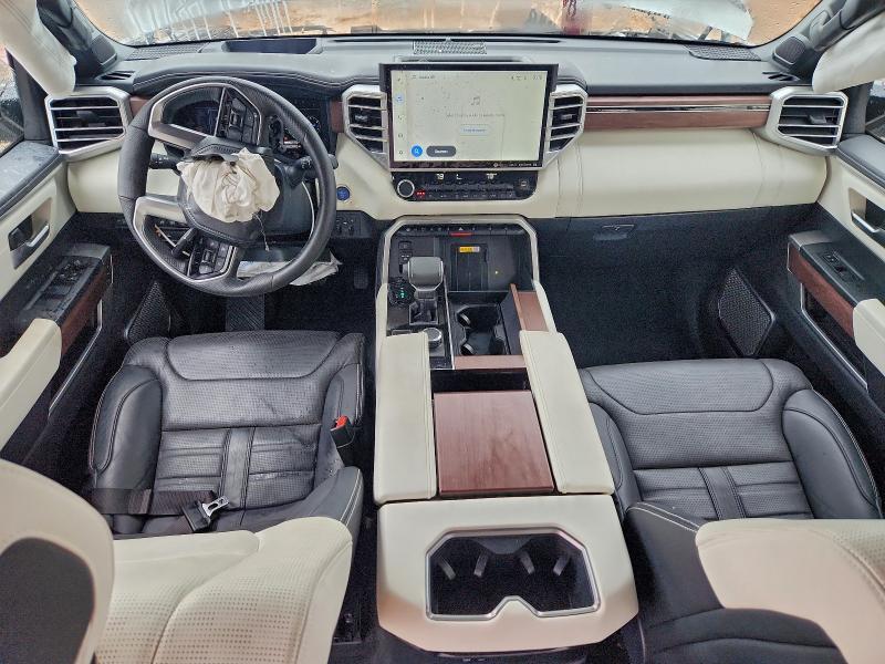 Фото 8 - TOYOTA TUNDRA