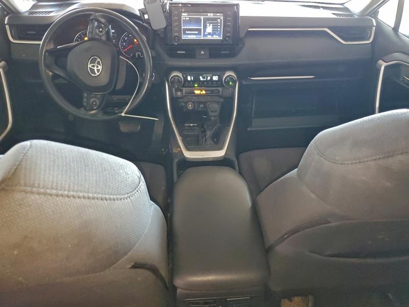 Фото 8 - TOYOTA RAV4