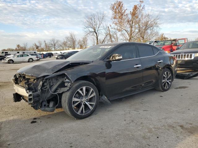 Фото 1 - NISSAN MAXIMA