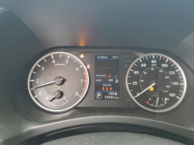 Фото 9 - NISSAN SENTRA