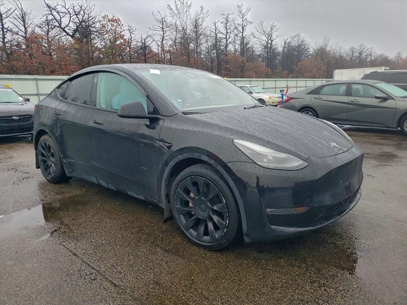 Фото 4 - TESLA MODEL Y