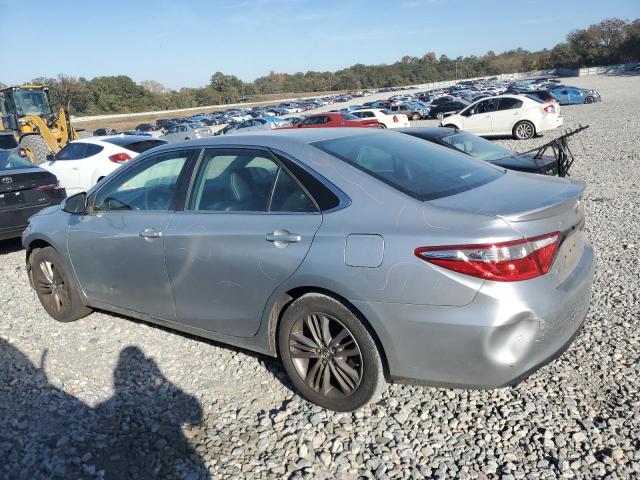 Фото 2 - TOYOTA CAMRY