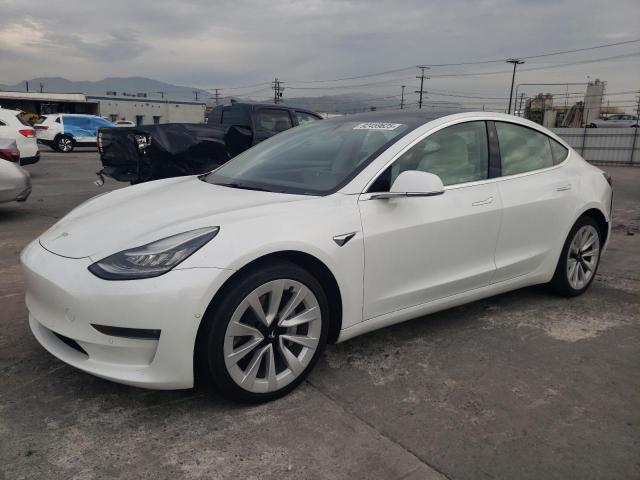 Фото 1 - TESLA MODEL 3