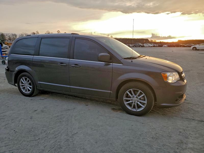 Фото 4 - DODGE CARAVAN