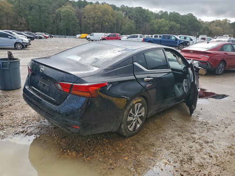 Фото 3 - NISSAN ALTIMA