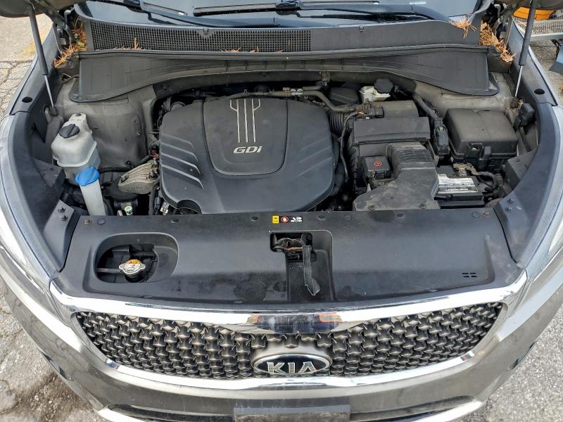 Фото 12 - KIA SORENTO