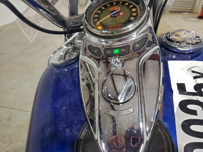 HARLEY-DAVIDSON FL 2015