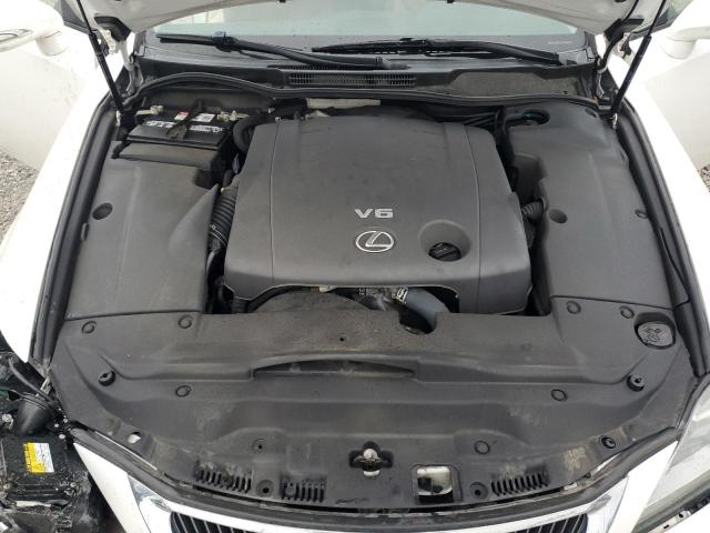 Фото 11 - LEXUS IS