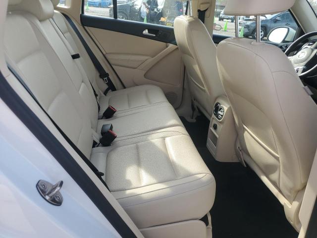 Фото 11 - VOLKSWAGEN TIGUAN