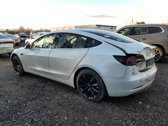 Фото 2 - TESLA MODEL 3