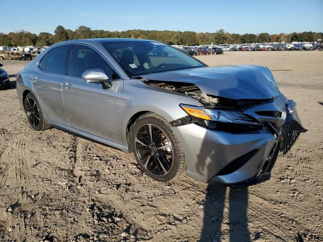 Фото 4 - TOYOTA CAMRY