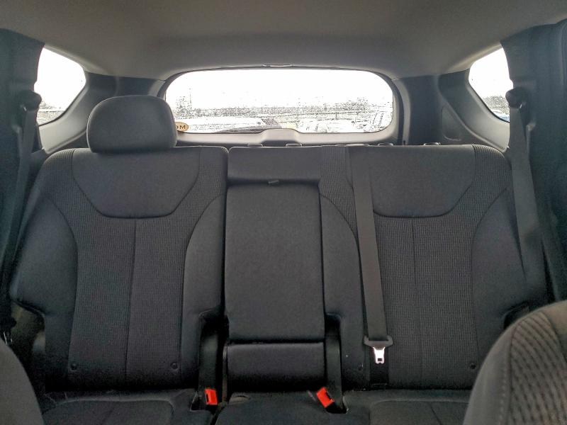 Фото 10 - HYUNDAI SANTA FE