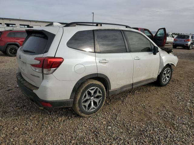 Фото 3 - SUBARU FORESTER