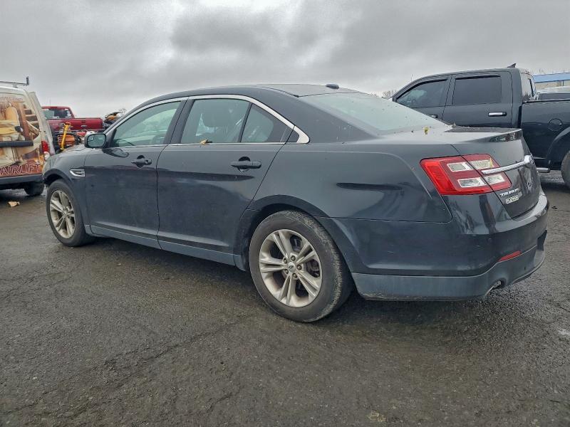 Фото 2 - FORD TAURUS