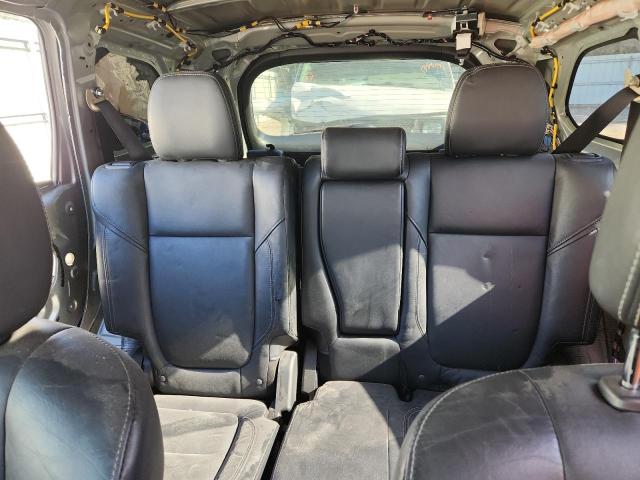 Фото 10 - MITSUBISHI OUTLANDER