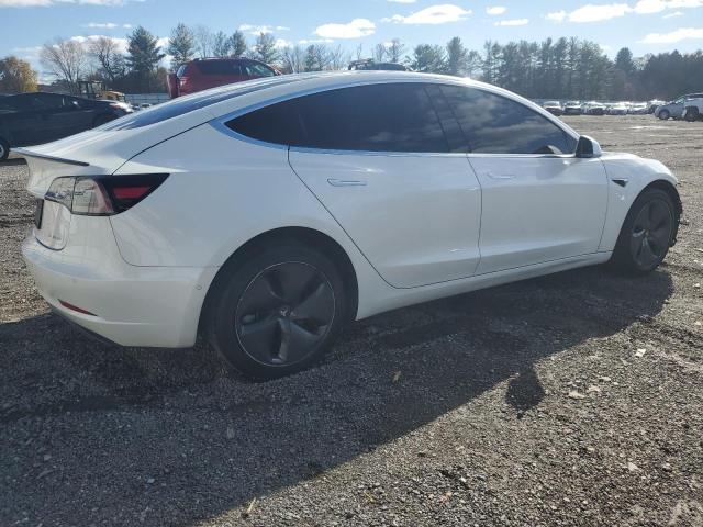 Фото 3 - TESLA MODEL 3