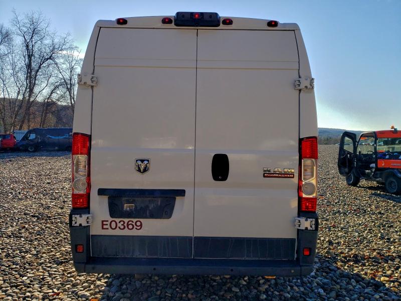 RAM All Models 2018 VIN 3C6URVJG0JE131705