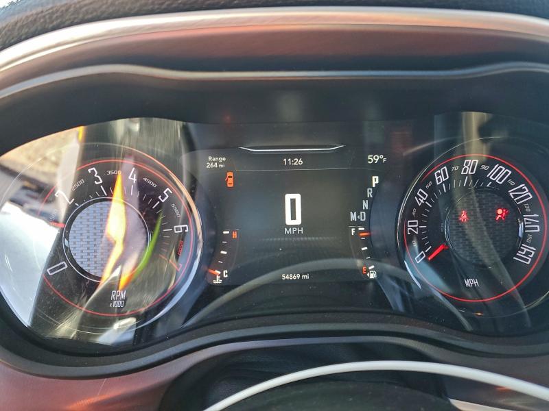 Фото 9 - DODGE CHALLENGER