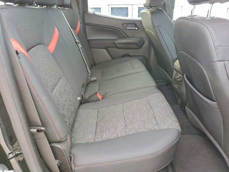 Фото 10 - CHEVROLET COLORADO