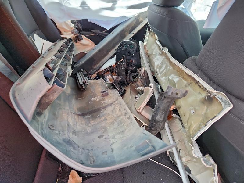 Фото 12 - TOYOTA COROLLA