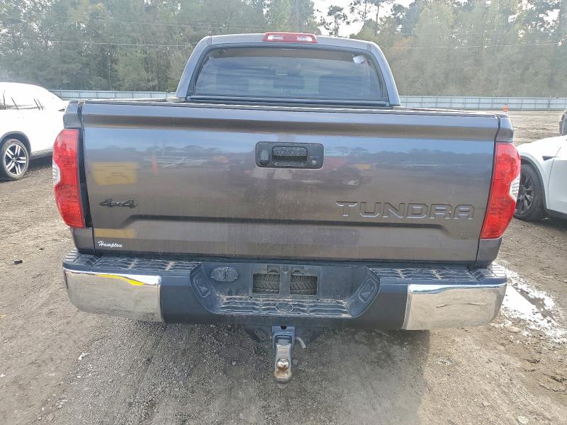 Фото 6 - TOYOTA TUNDRA