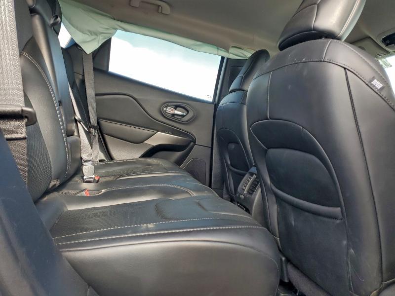 Фото 11 - JEEP GRAND CHER