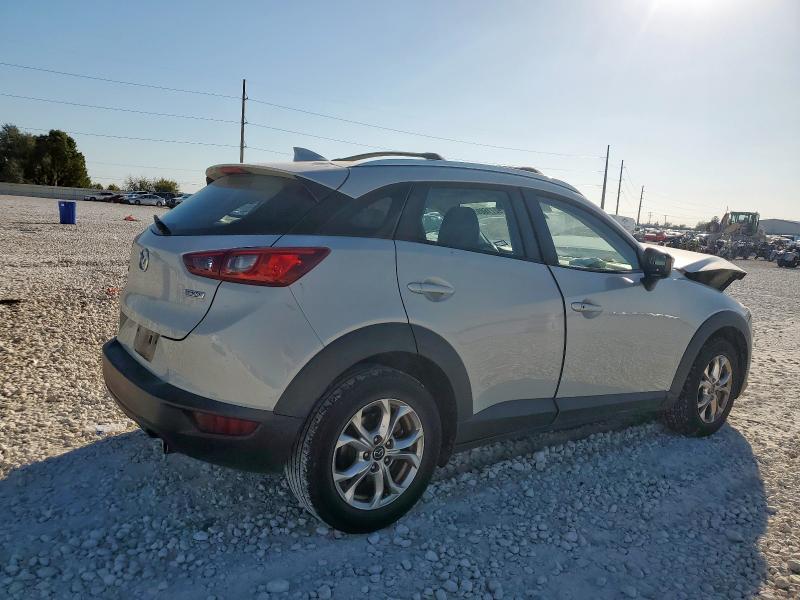 Фото 3 - MAZDA CX-3