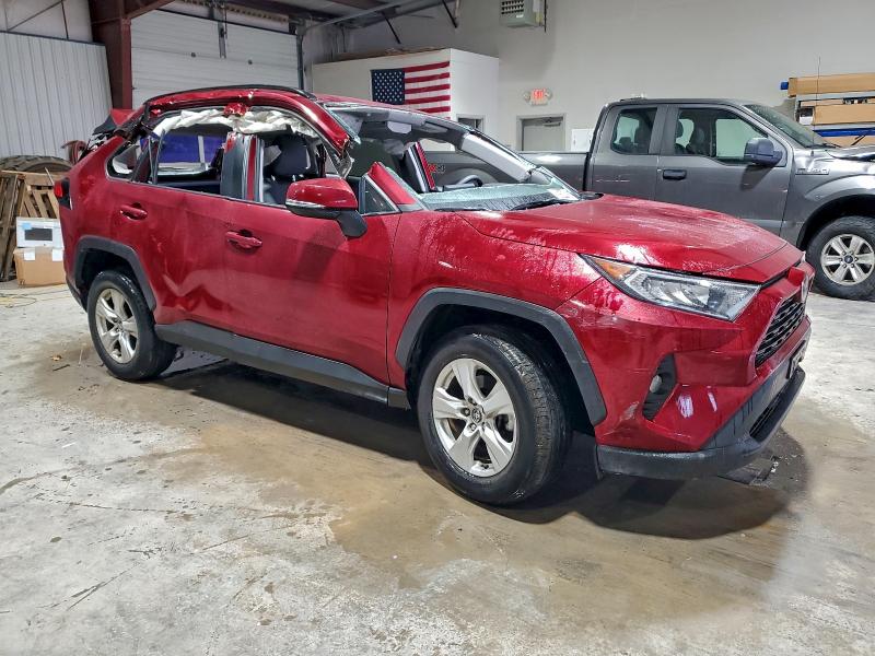 Фото 4 - TOYOTA RAV4