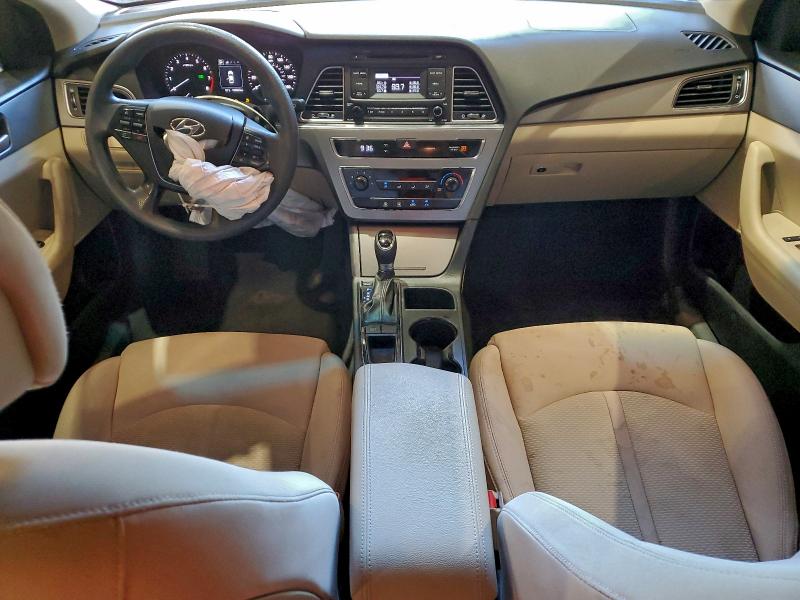 Фото 8 - HYUNDAI SONATA