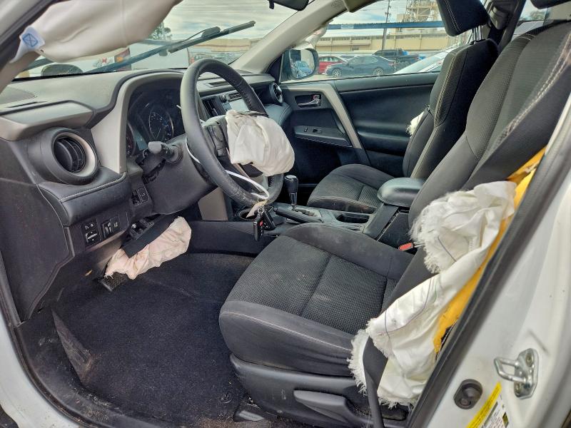 Фото 7 - TOYOTA RAV4