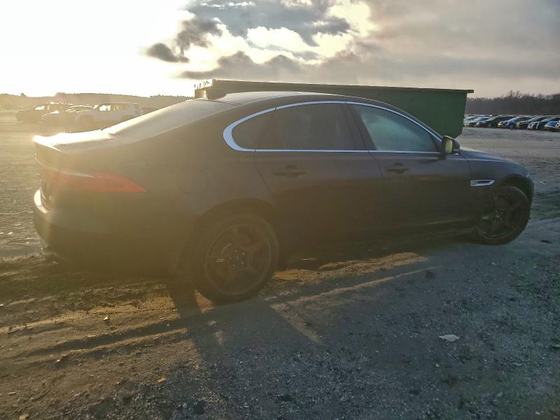 Фото 3 - JAGUAR XF